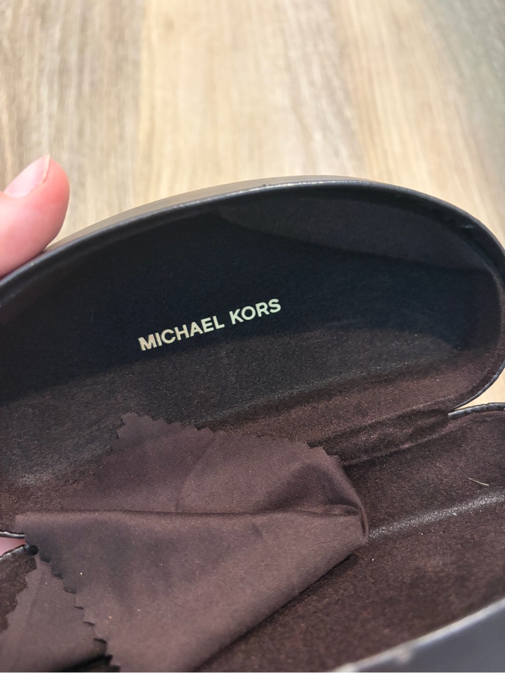 Michael Kors Women's Navy Blue Gradient Oversized Sunglasses - Picture 7 of 7